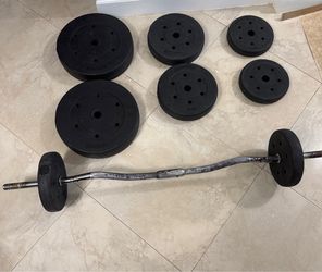 Curl bar with several weights