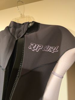 Girls Rip Curl Full Wetsuit Size 14