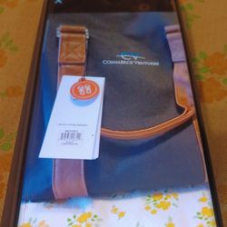 NEW HERSCHEL DUFFLE BLACK BAG- SIZE IN THE PICTURE.  $50 FIRM PRICE.  328 N 11TH ST 126 LAS VEGAS NV 89101