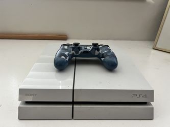 PS4 With Controller 