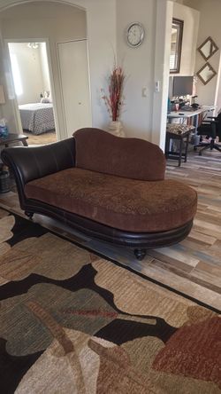 Leather/fabric large chaise lounge