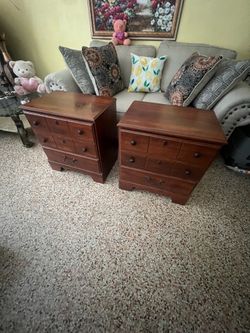 Complete 5-Piece Queen Bedroom Set