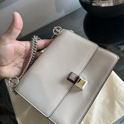 Fendi Women LeatherBag New and Authentic