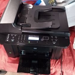 HP LaserJet 1536dnf Mfp
