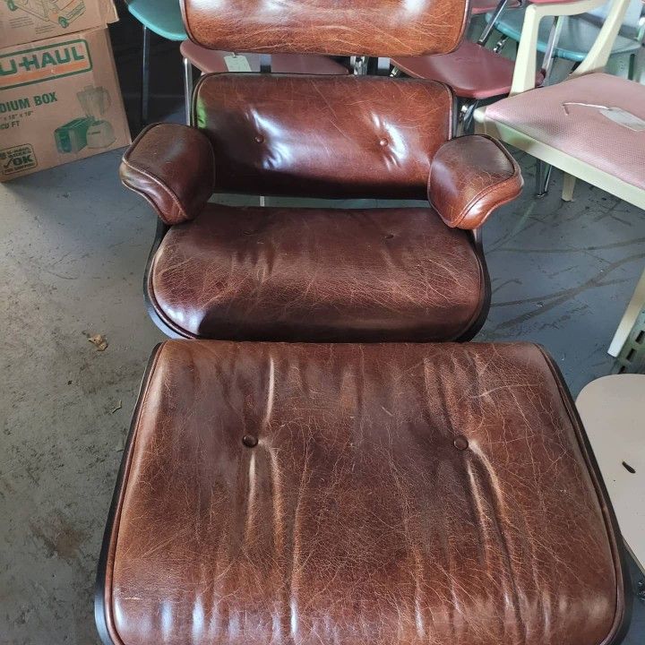Eames Lounge Chair And Ottoman Mid Century Modern Vintage