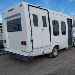 1999 Chevrolet Express 3500