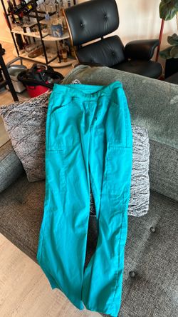 Women’s Cherokee Small Scrub Pants (2)