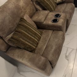 Brown Reclining Sofa & Loveseat Set – All Seats Recline, Great Condition