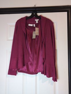 Medium NWT Chicos size 8 2 piece set silky top and cardigan