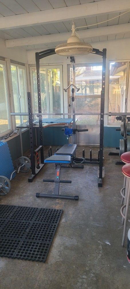 Weights,Plates,Dumbells,Rack,Bench,Tree,Buffness