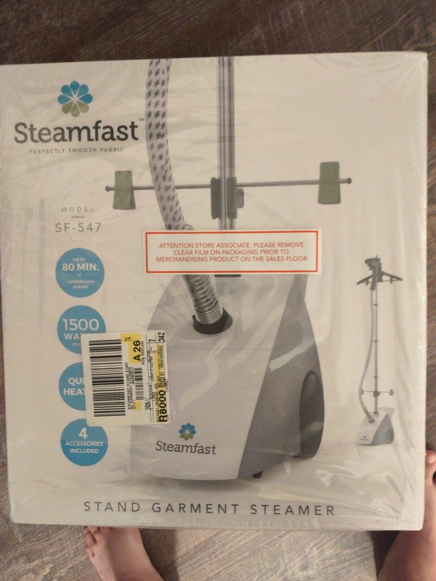 Steamfast Stand Garment Steamer