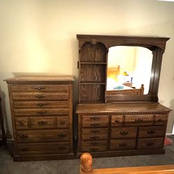 Dresser & Vanity