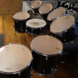 Tama Swingstar 9 Piece Drum Set and Hardware,  Excellent Condition 