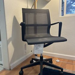  Eurotech Kinetic Mesh Task Chair With Flex Back NWT