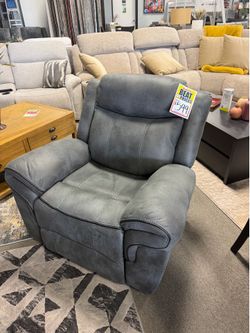 Glider recliner! 🔥❤️ easy financing!