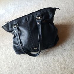 theSAK LEATHER PEACE PURSE   New Condition 