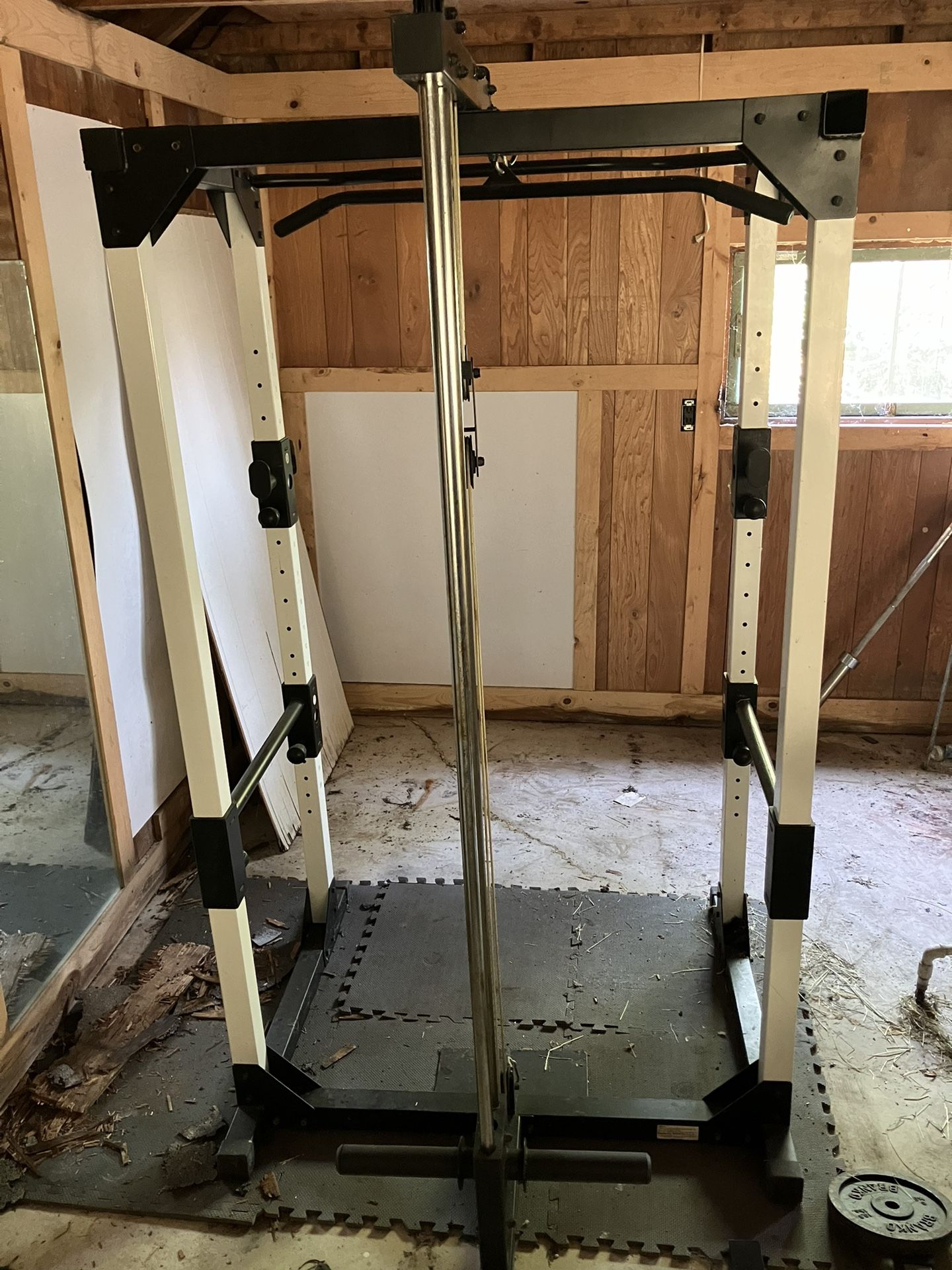 Weider Pro XT75 smith machine squat rack chin up pull up bar