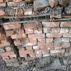 Used Red Brick