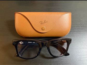 Ray-Ban Meta Wayfarer Smart Glasses