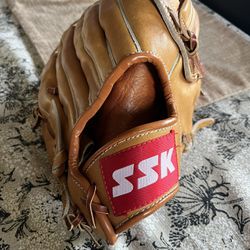 SSK 12.5” Softball Glove
