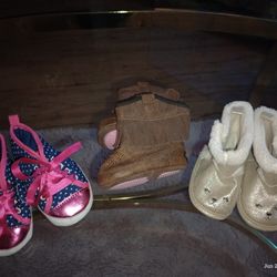 Infant/ Newborn Booties