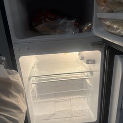 Mini fridge