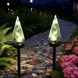 Two Christmas Fir Trees, Solar Holiday Lighting Display Lamps, Outdoor Waterproof IP44 Courtyard Landscape Lamps, Christmas Atmosphere Night Lights, H