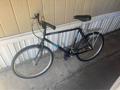 Vintage Antelope Trek 800
