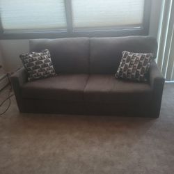 3 Peice Couches 