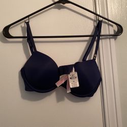 New Victoria Secret 32A 