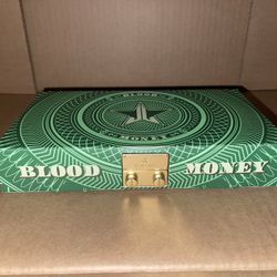 Blood Lust Jeffree Star eyeshadow pallete