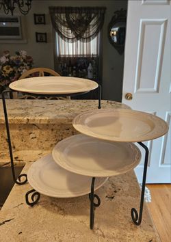 4-Tier Black Metal Stand with Plates
