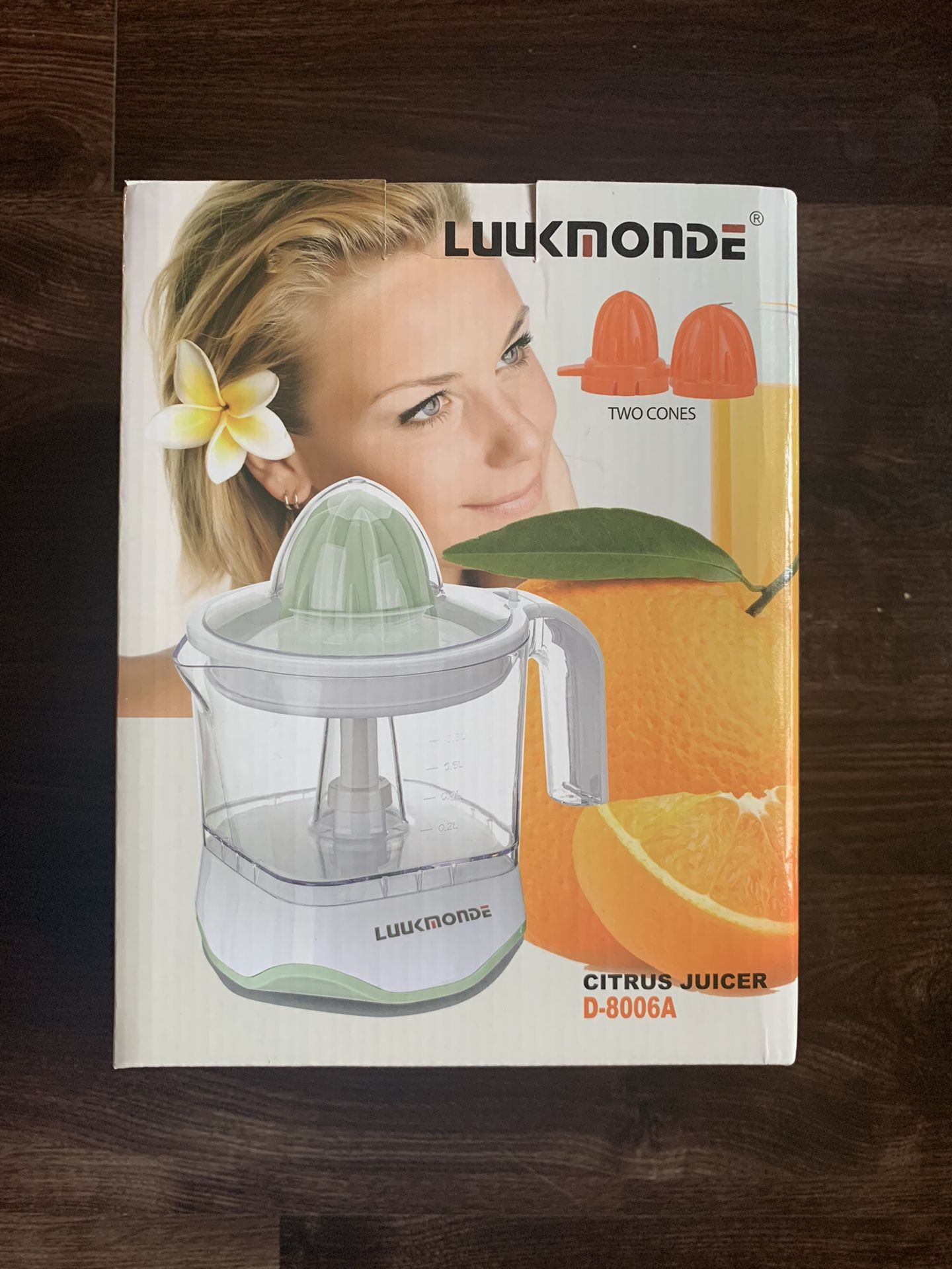 NEW Electric Citrus Juicer with pulp control filter and dust proof cover - Orange Juicer with two size cones and Professional Motor
