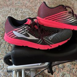 Brooks Hyperion Womens