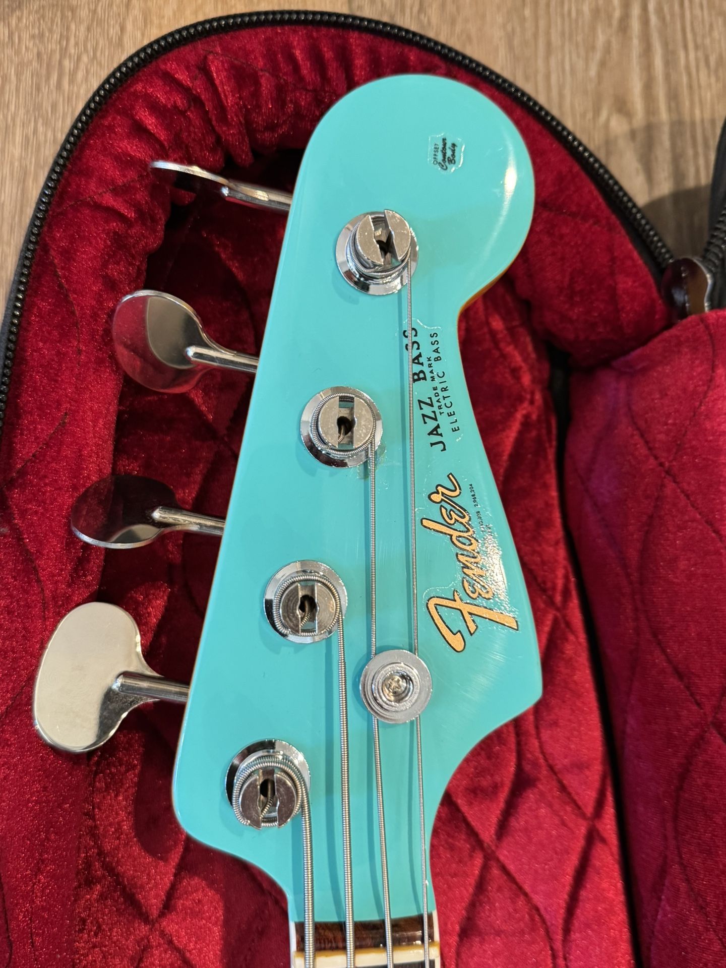 Fender American Vintage II 1966 Jazz Bass Guitar Sea Foam Green