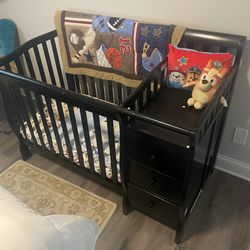 Wooden Baby Crib/Bed