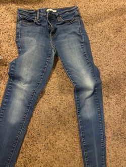 Women’s Levi super skinny