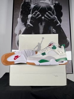 Air Jordan 4 SB "Pine Green"