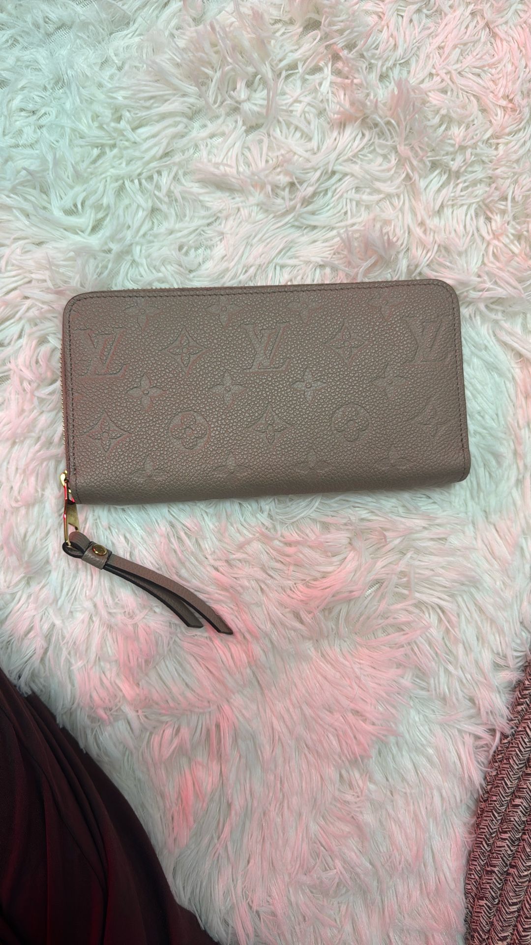 Louis Vuitton Zippy Wallet