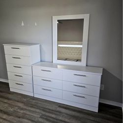 Dresser Whit Mirror And Chest - Cómoda Con Espejo Y Gavetero 