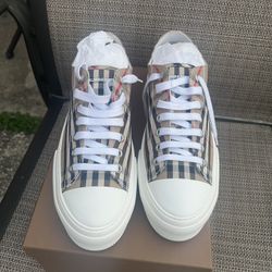 Burberry vintage check canvas low  top sneakers