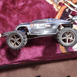 Traxxas Mini E REVO 
