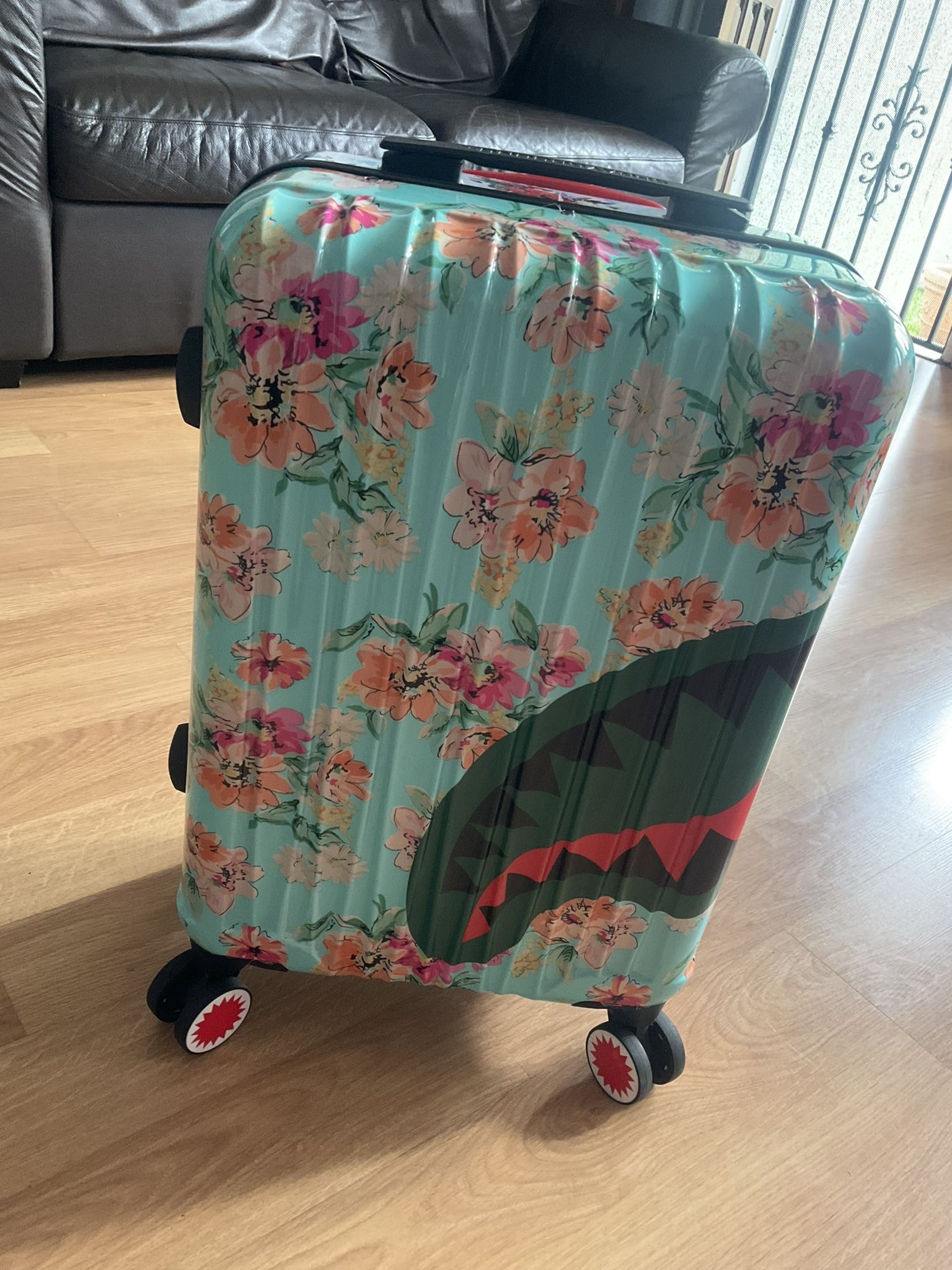 Sprayground Suitcase (almost New)