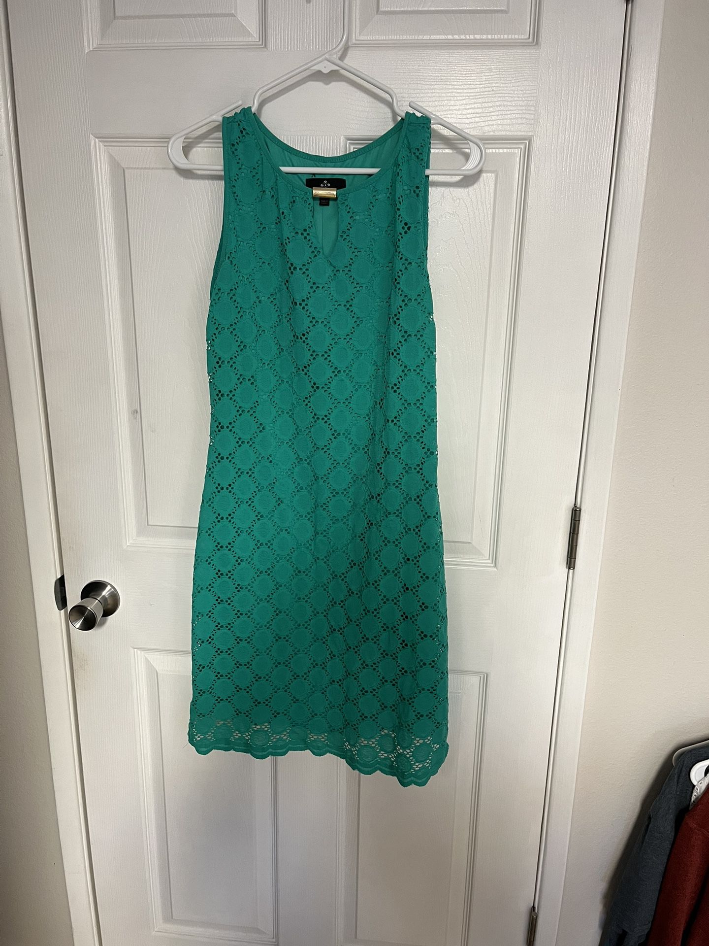 Ronni Nicole Women’s size 10 dress teal green lace dots spring into summer 