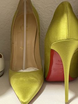 Christian Louboutin Pump