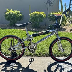 GT BMX Bike Mach 1 Series
