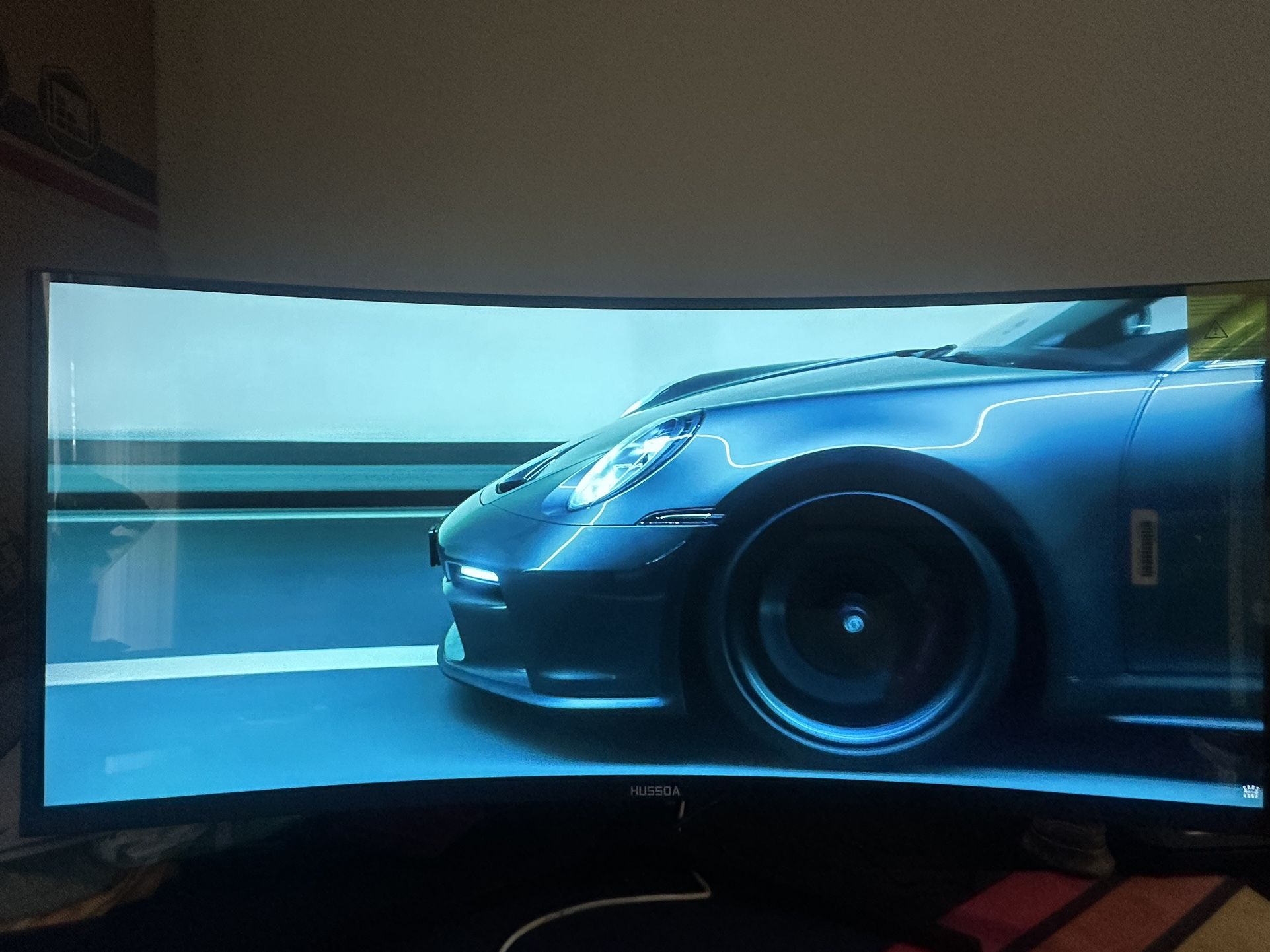 Monitor