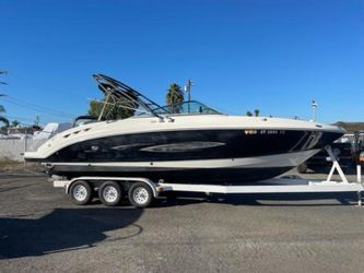 2006 30 foot chapparal open bow