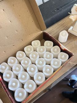 Battery operated tea light candles