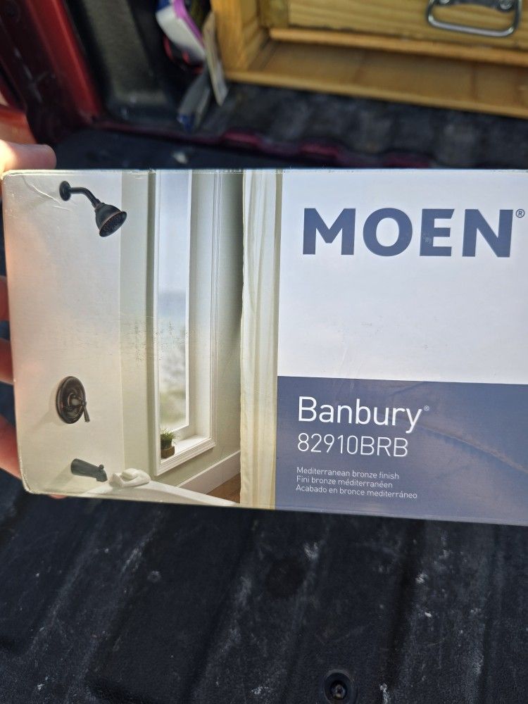 New Moen Bronze Shower And Tub Valve